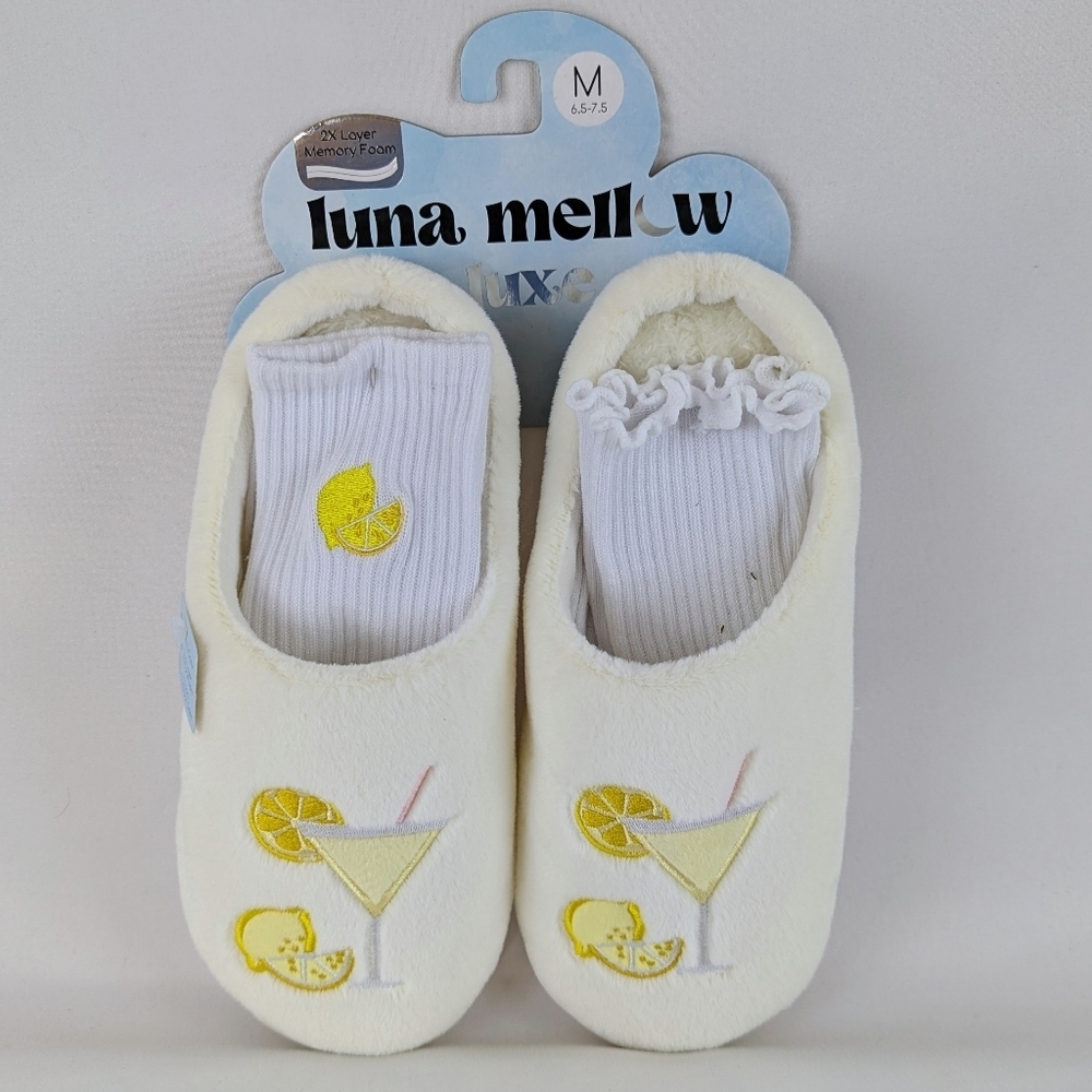 Slippers Lemon Drop Martini Embroidery Faux Fur Slip On Ivory M (6.5-7.5) NWT - Picture 9 of 13
